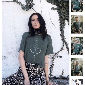 Mystic Arrow Hillcrest Tee